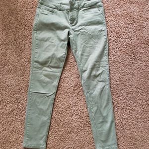 Maurice’s Sage stretchy Jeggings medium
